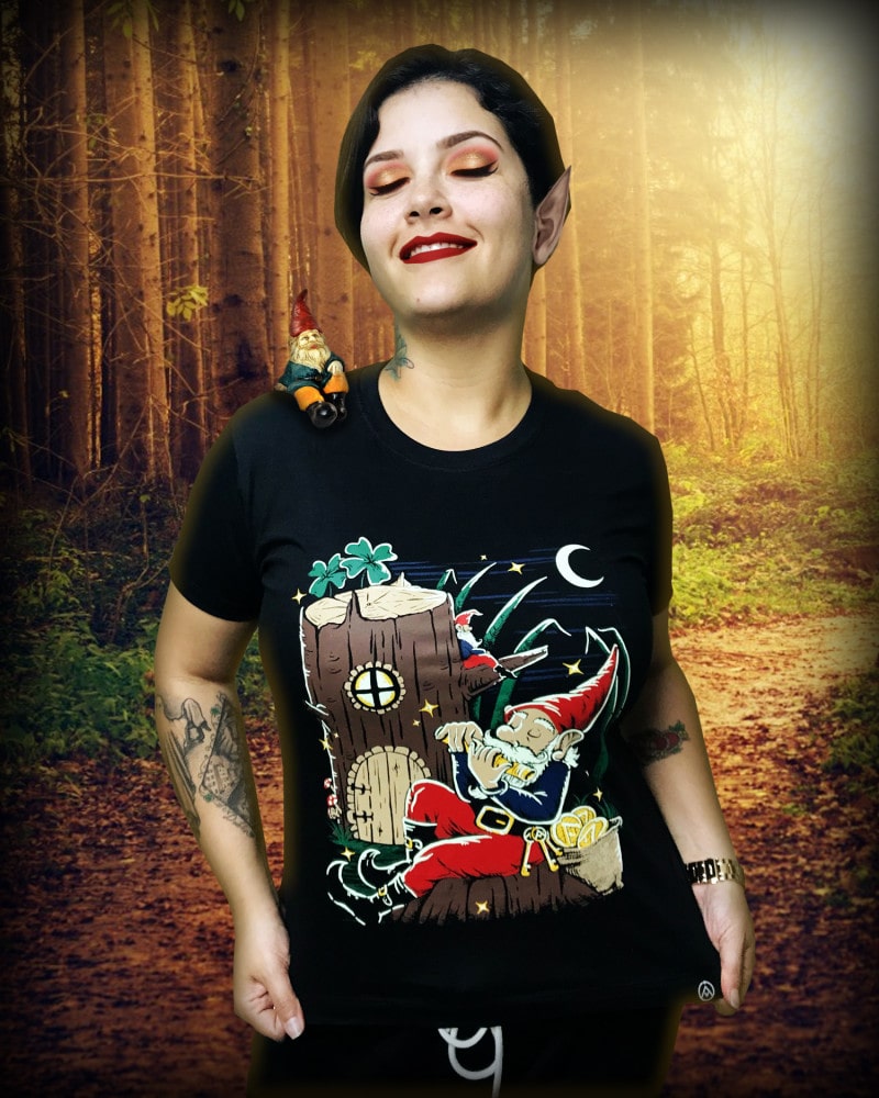 Camiseta Gnomo  (BRILHA NO ESCURO!)