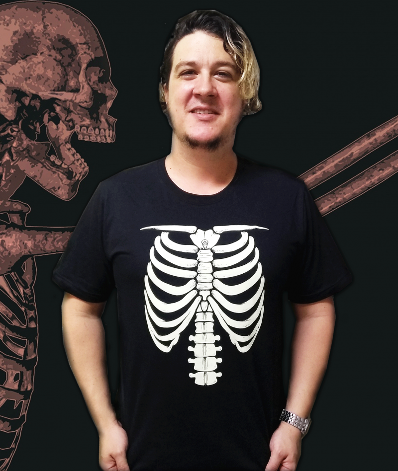 Camiseta Esqueleto (BRILHA NO ESCURO!)