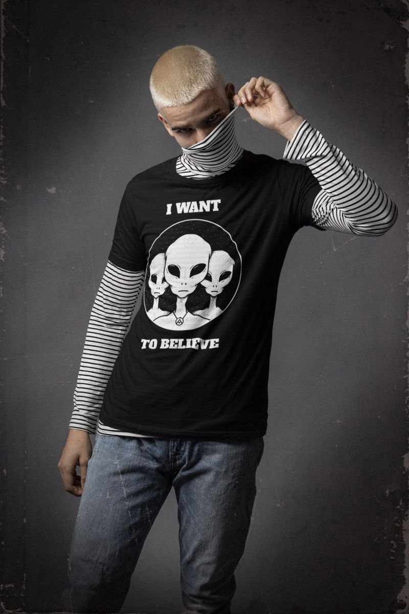 Camiseta I Want to Believe (Brilha no Escuro!)