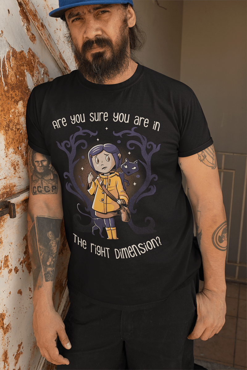 Camiseta "Caroline" - The Right Dimension (Brilha no Escuro!)