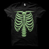 Camiseta Esqueleto (BRILHA NO ESCURO!)